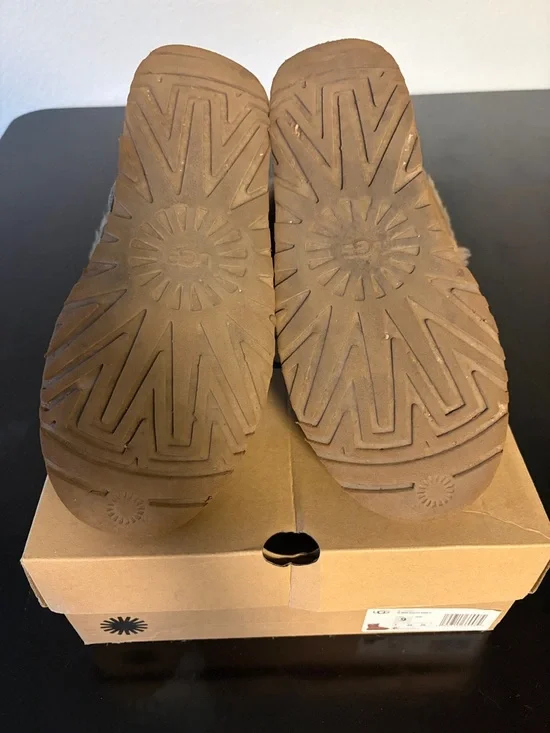 UGG Chestnut Suede Mini Boots with Back Mini Bailey Bow II - Picture 4 of 6